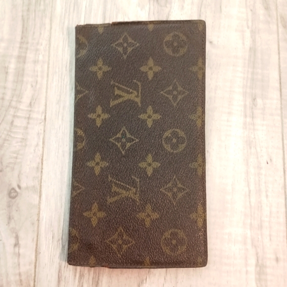 Authentic Louis Vuitton Monogram Checkbook Wallet Vintage